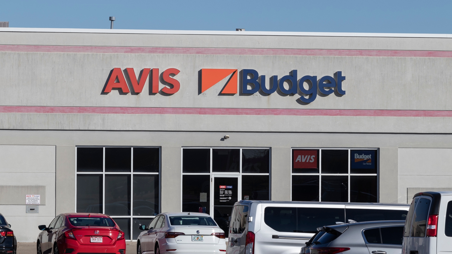 Avis Budget Group Is Still Not A Buy Unless You Expect Plunging Interest  Rates (NASDAQ:CAR) | Seeking Alpha