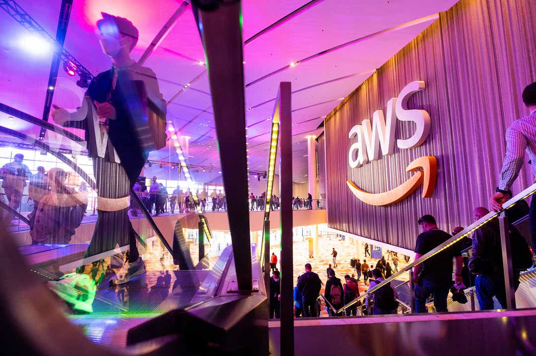 Amazon Q2 Results AWS Shines Once Again (NASDAQAMZN) Seeking Alpha