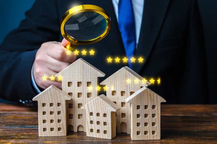 Surveyor evaluates property. Evaluation of hotels and tourist places. Search for best option to buy a luxury apartments VIP class. Inspection. Rating and prestige. Compliance with quality standards.