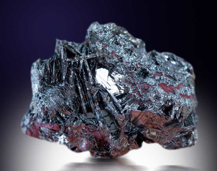 hematite mineral specimen stone rock geology gem crystal