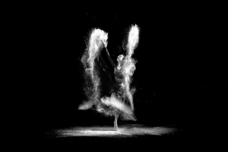 Dancing with powder on black