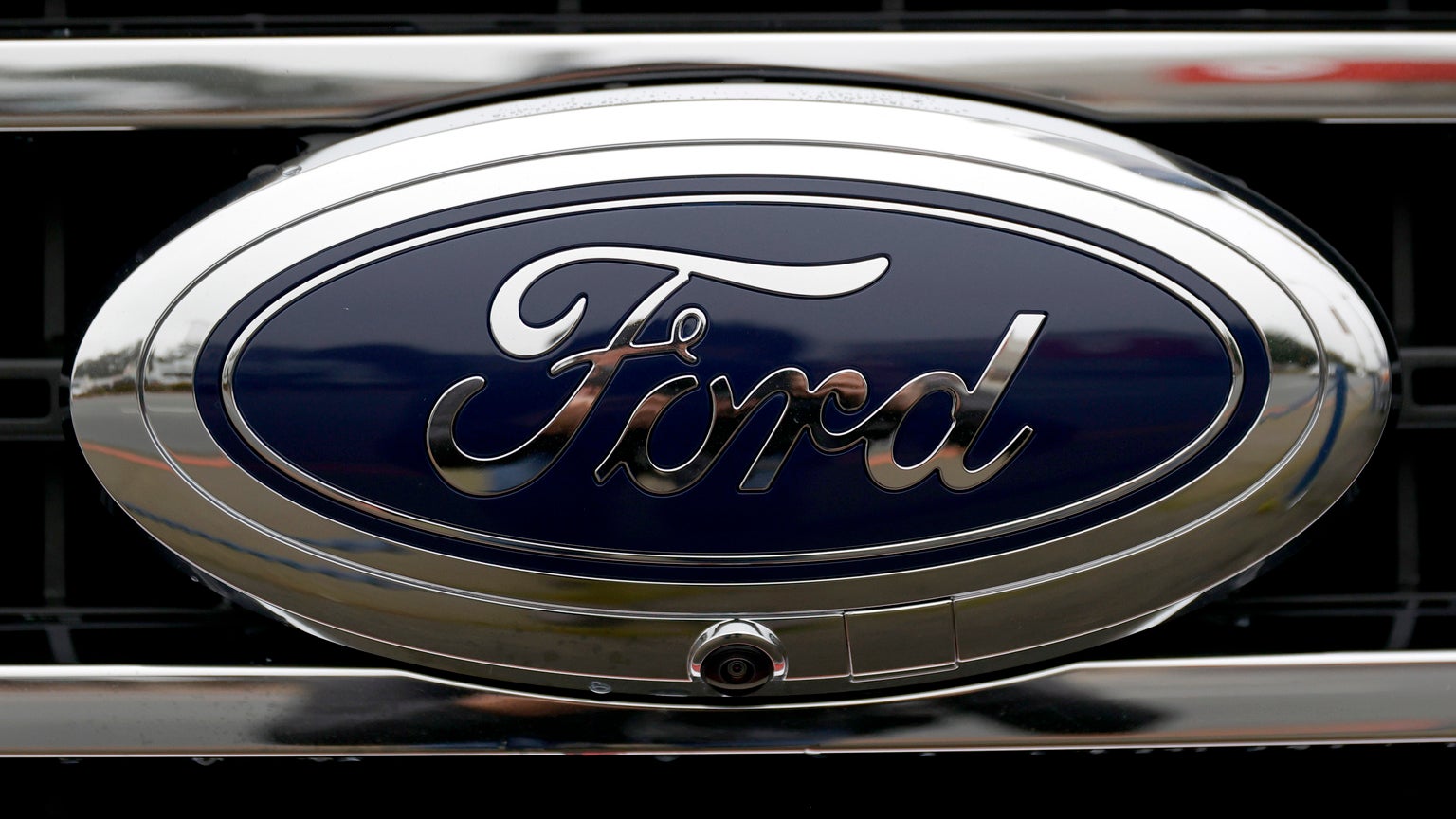 Ford's junk bonds fall along with stock after weak earnings and