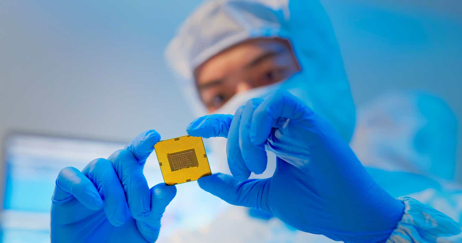 Taiwan Semiconductor's Q4 Earnings Blow Past Expectations (NYSE:TSM