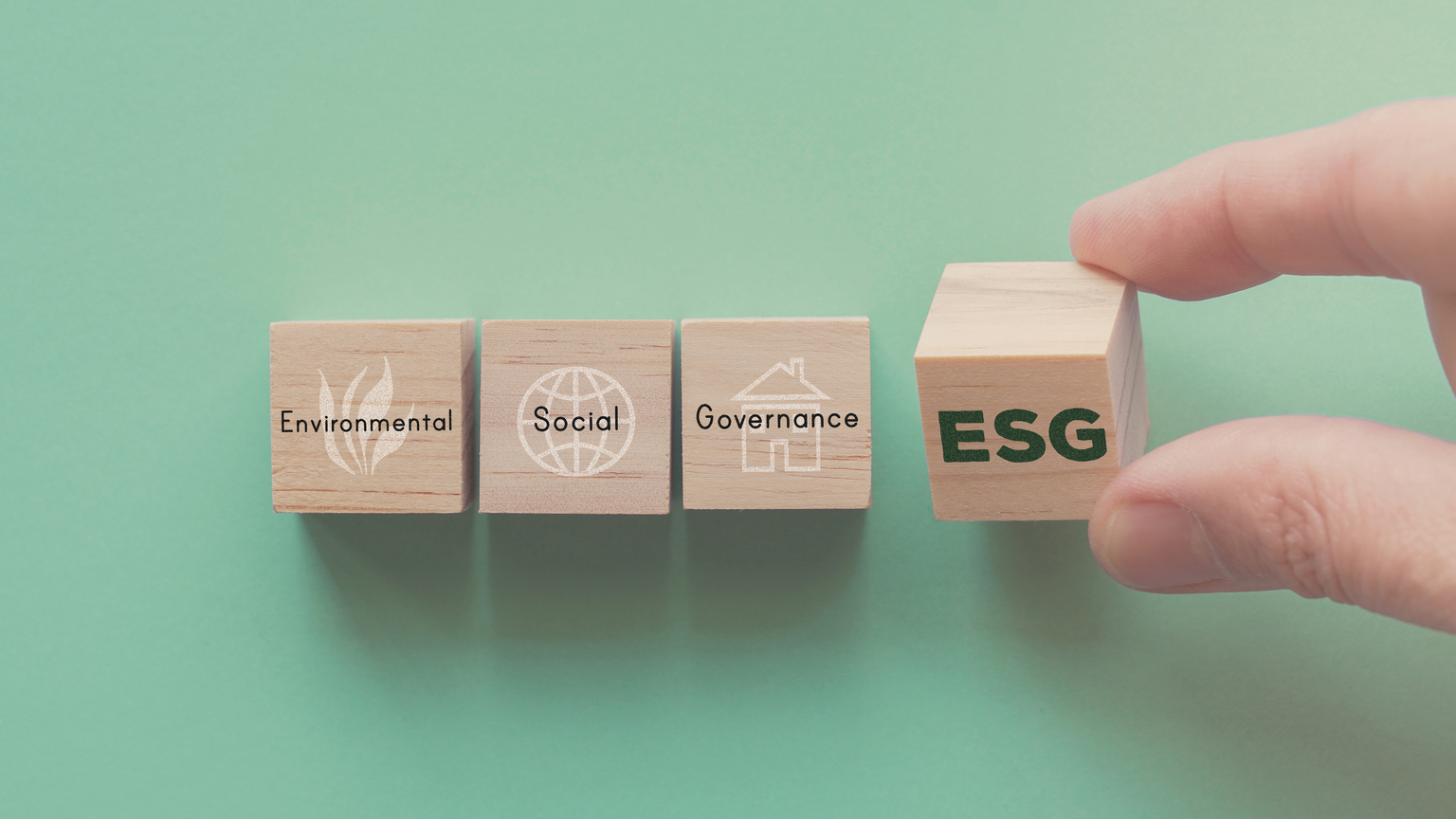 ESGU Vs. ESGV ETF: Can ESG ETFs Work For Regular Investors? – Seeking ...