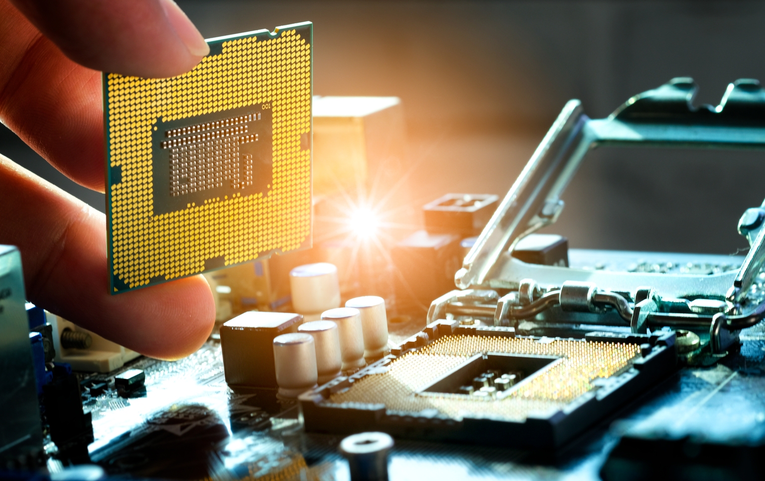 The Agent Handover: Computer Use, Sandboxes, And The Emerging CPU Opportunity