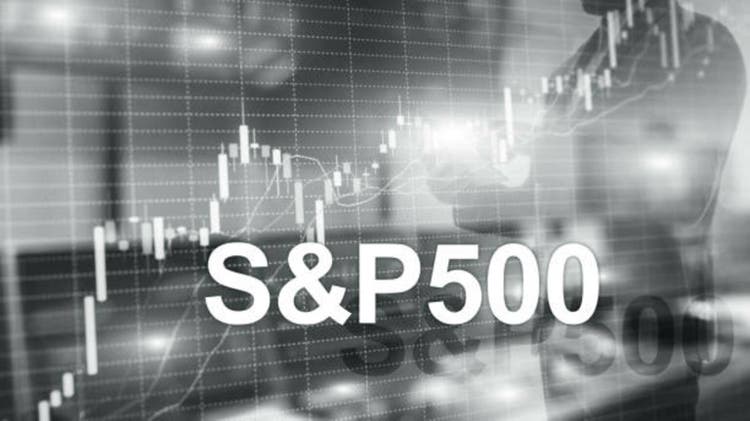 People silhouettes on American stock market index S P 500 - SPX