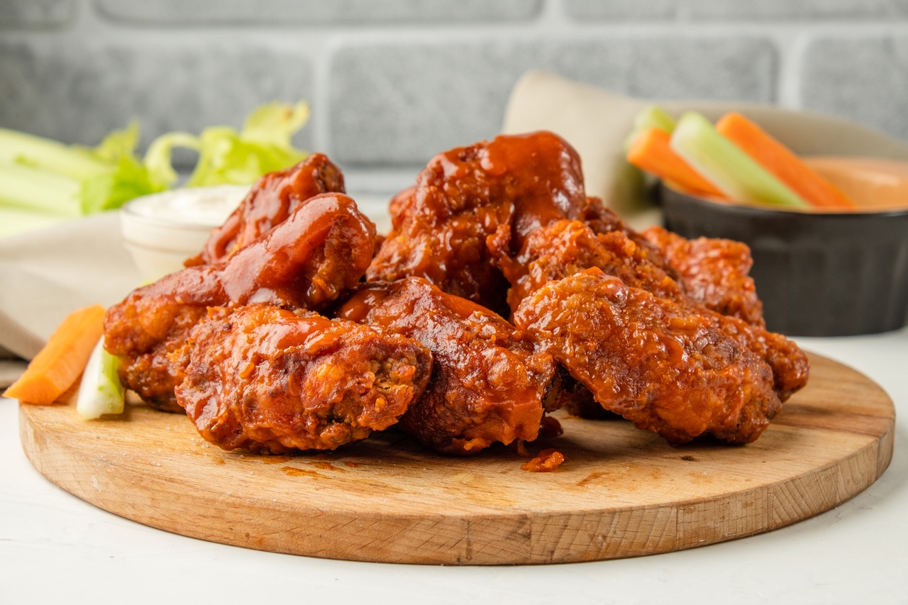 Wingstop: Grossly Overvalued, Highly Leveraged And Many More (NASDAQ:WING)  | Seeking Alpha