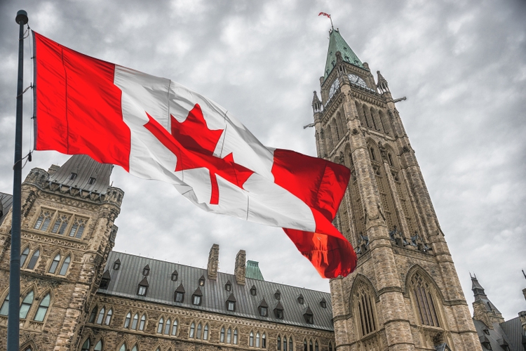 canadian national flag in ottawa