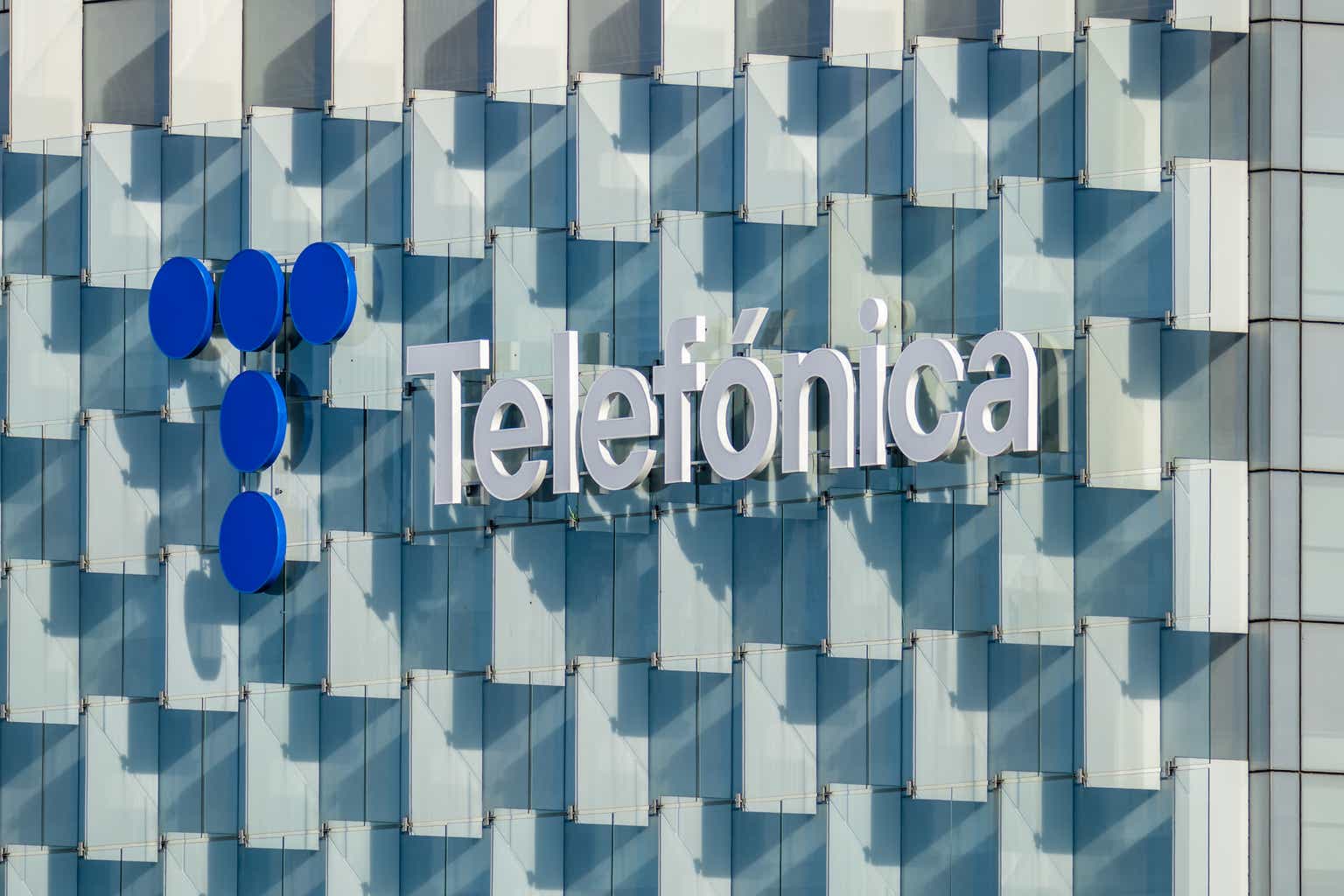 Telefonica: Don't Let An 8% Dividend Yield Fool You (NYSE:TEF)