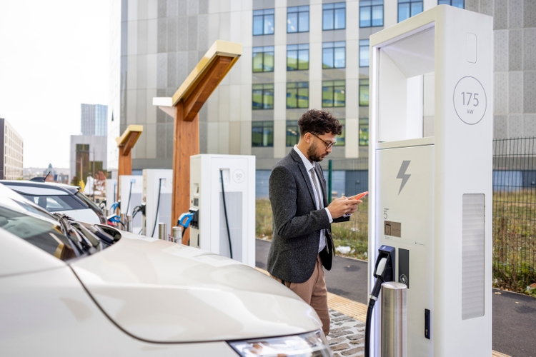 Using Phone To Charge Electric Car