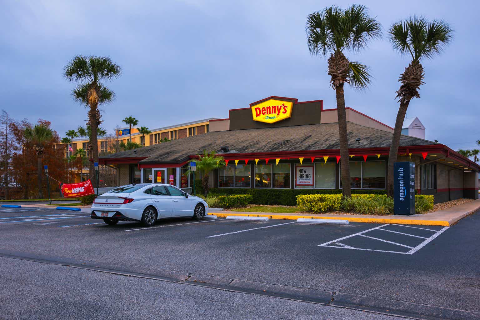 Denny's: Limited Margin Of Safety At Current Levels (NASDAQ:DENN)