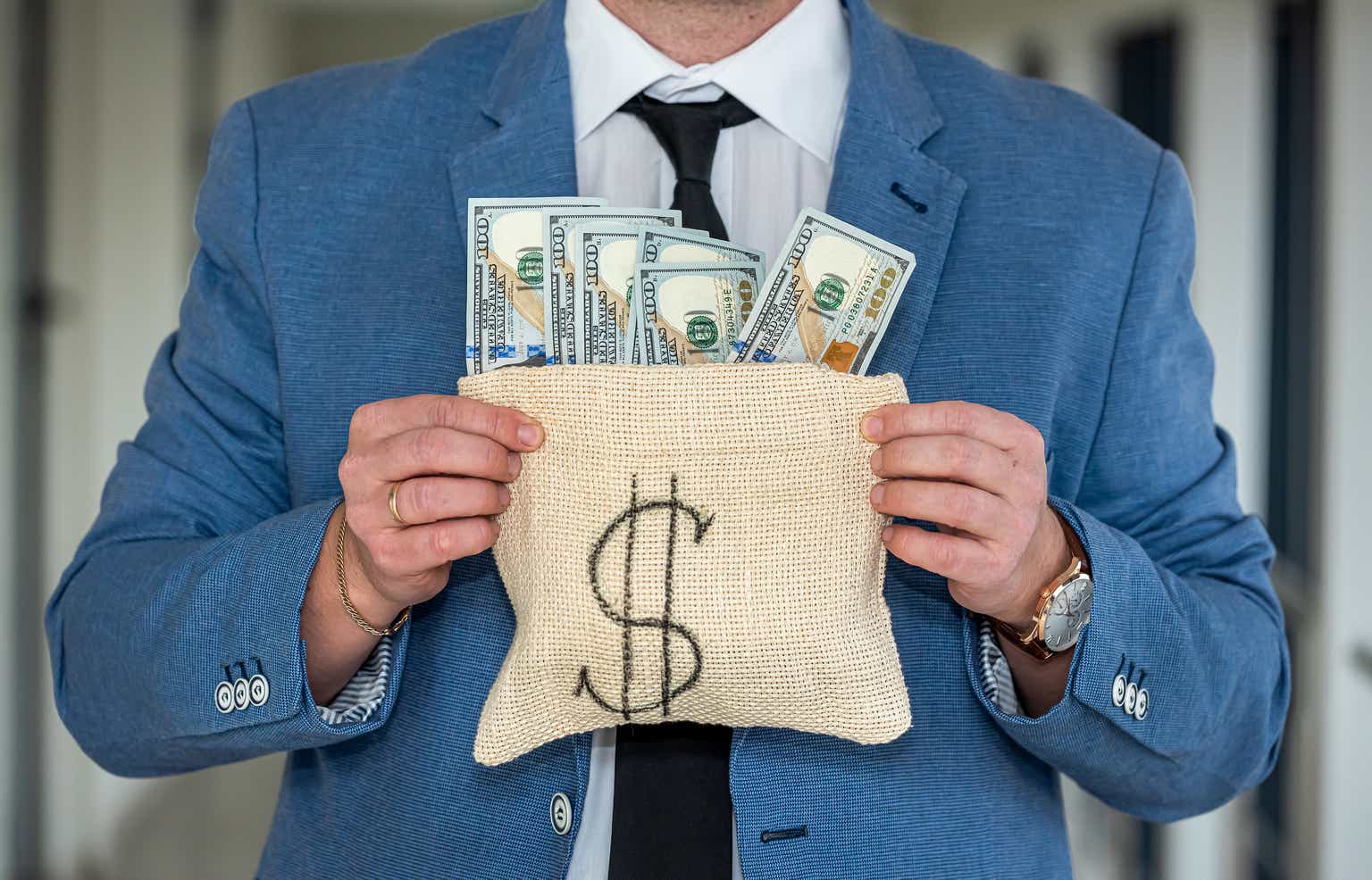 How Our High Yield Portfolio Beats The S&P 500