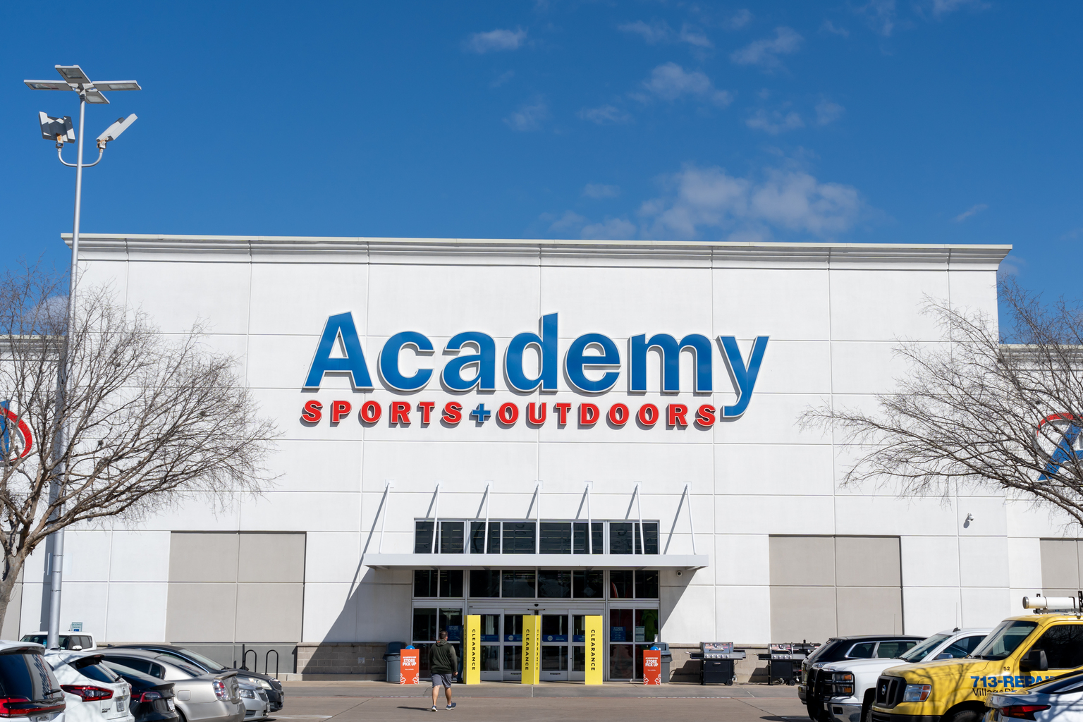 seekingalpha.com - Caffital Research - Academy Sports And Outdoors Stock: The Market's Pessimism Is An Opportunity (NASDAQ:ASO)