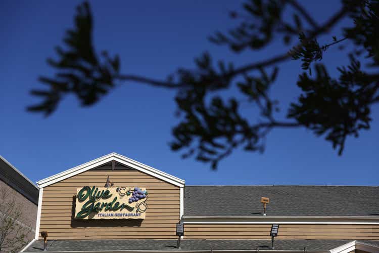 Olive Garden Parent Darden Restaurants Reports Lower Quarterly Earnings