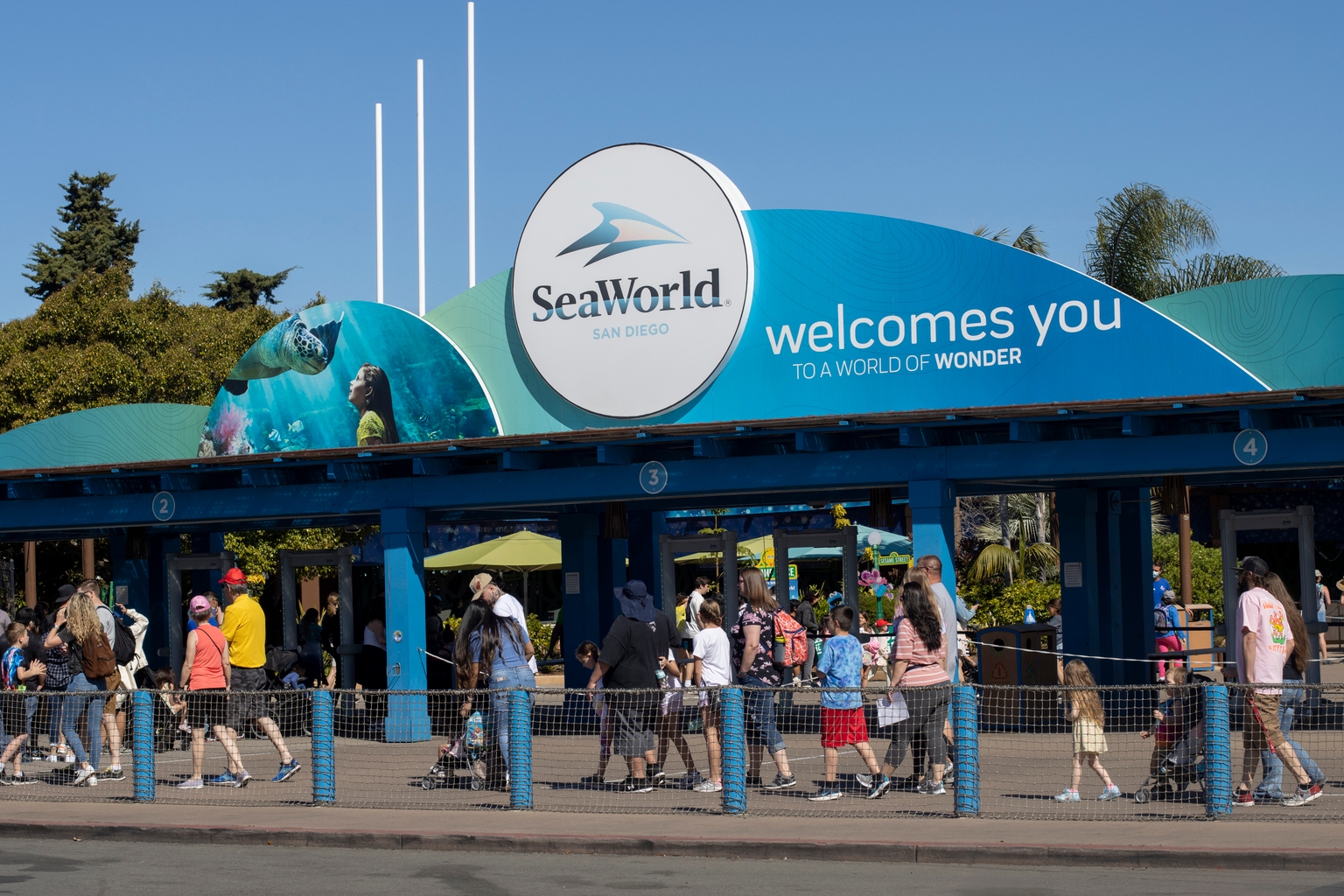 United Parks & Resorts Is Cheap Enough To Ride Out The Pain