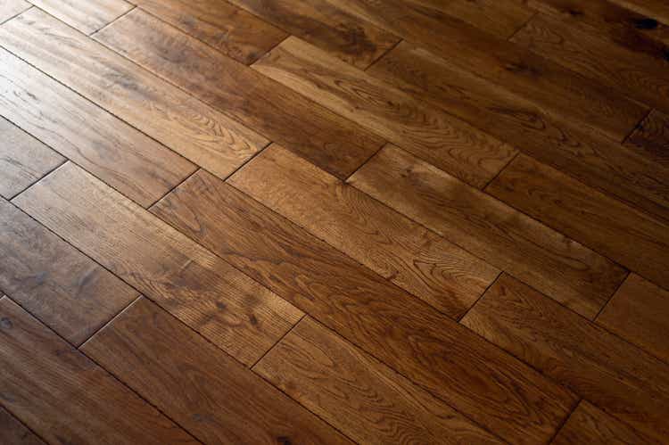 Solid oak wood flooring