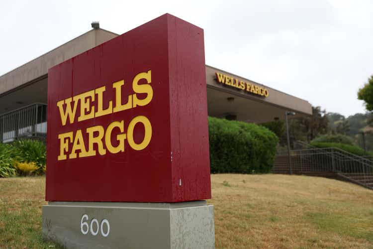 Wells Fargo Reports 21 Percent Drop In Quarterly Profits