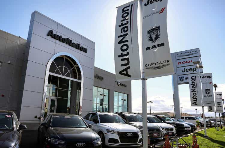 AutoNation Reports Quarterly Earnings