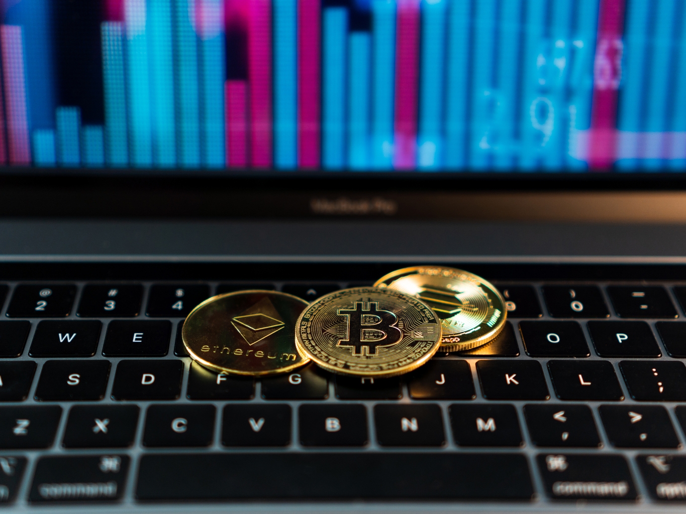 Bitcoin, Ethereum And Solana Rebound Strongly To Start 2026 - Crypto  Overview | Seeking Alpha