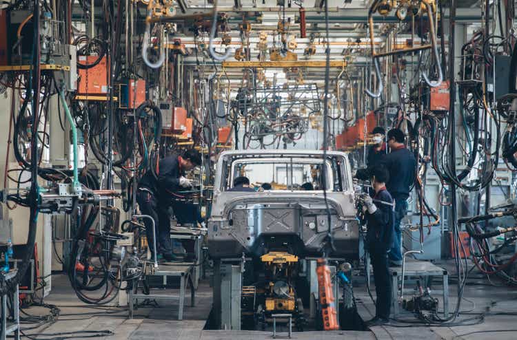 Automobile factory assemble line