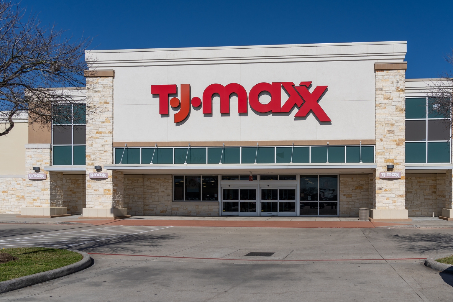 The TJX Corporations Q1 Preview: Anticipating Slower Progress, Shares Pretty Valued (NYSE:TJX)