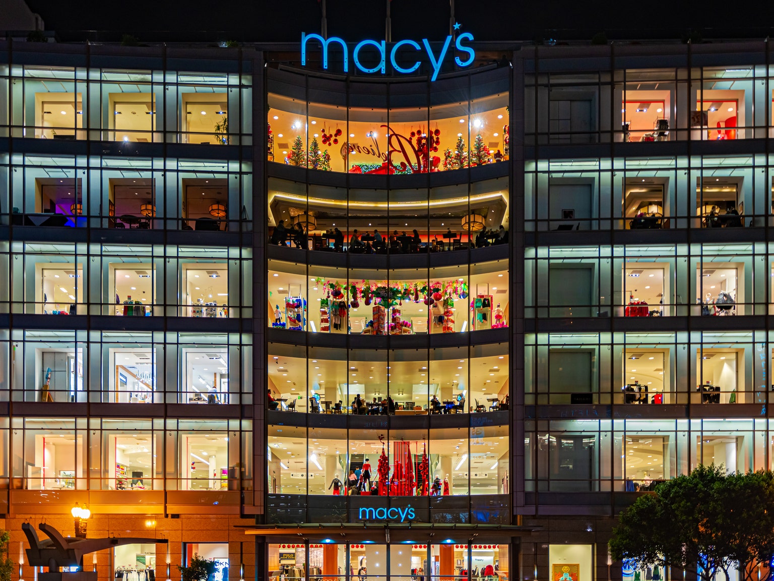 Macy's in New York - One of the Oldest Department Store Chains in the USA –  Go Guides