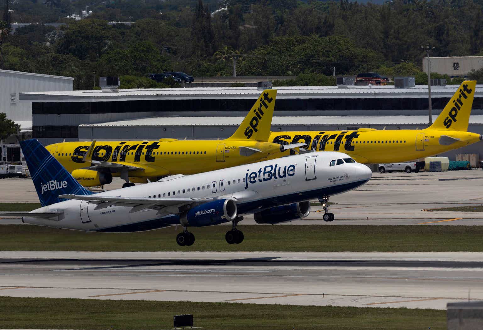 Spirit Airlines Stock: Waiting On JetBlue Money (NYSE:SAVE)