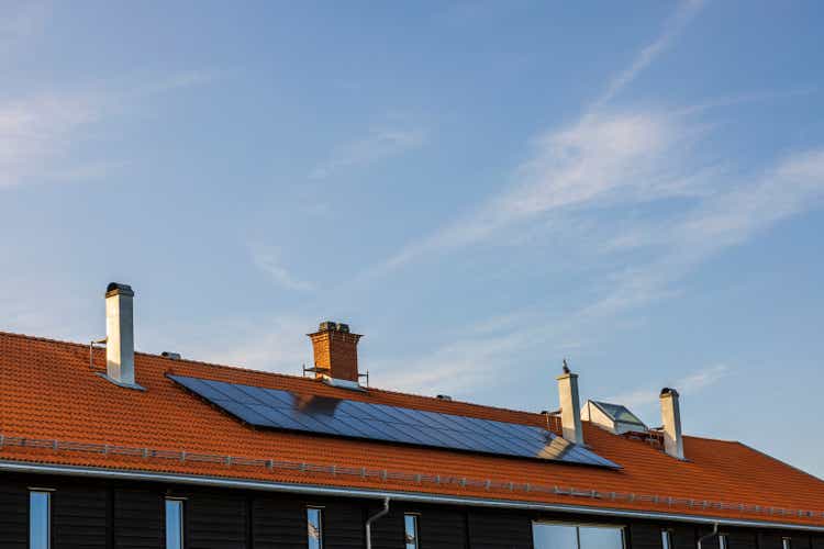 SunPower Faces A Home Solar Demand Explosion (NASDAQ:SPWR)