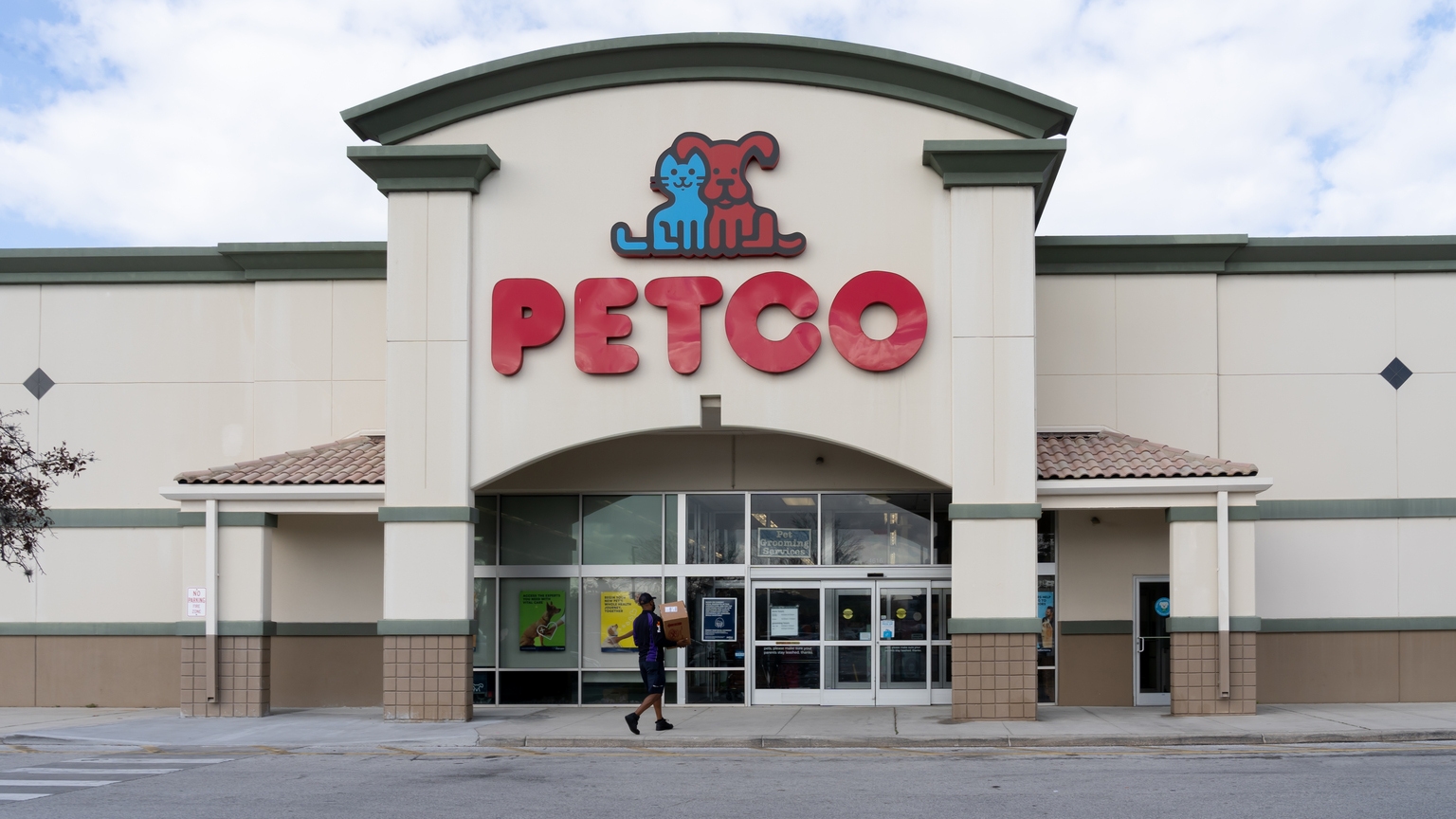 petco-health-and-wellness-company-still-a-great-prospect-nasdaq-woof-seeking-alpha