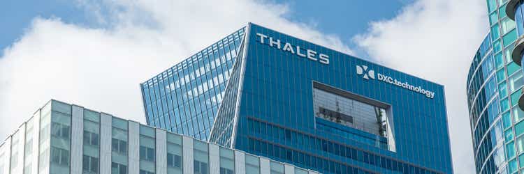 DXC Technology Stock Jumps 6.6% After A Report Of Takeover Interest - Seeking Alpha 17 Thales headquarters in La Defense, Paris