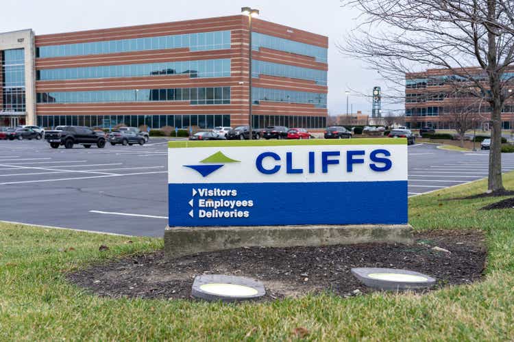 Штаб-квартира Cliffs в Западном Честере, штат Огайо, США.