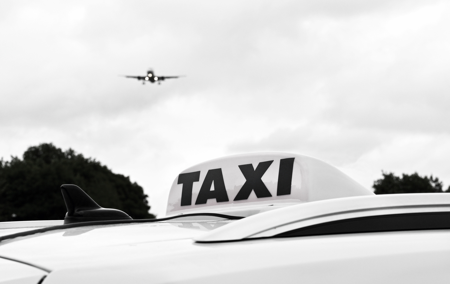 Archer Aviation Fell After No Deal From Tesla, But Fundamentals Keep It Flying (ACHR)