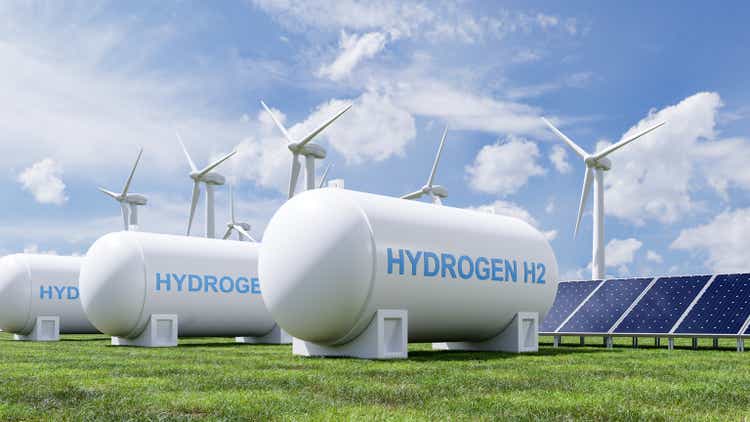 Biden administration officially awards B in grants for seven hydrogen hubs (NASDAQ:ICLN)