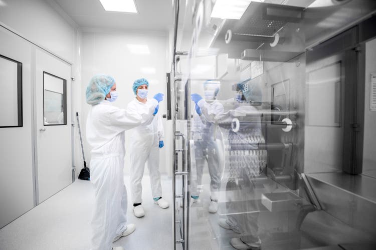 Drug manufacturing - pharmaceutical industry and its female scientists employees
