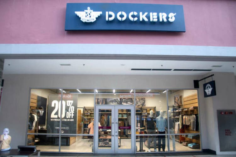 End of a casual era: Levi Strauss sells the Dockers brand for $311M (LEVI:NYSE)