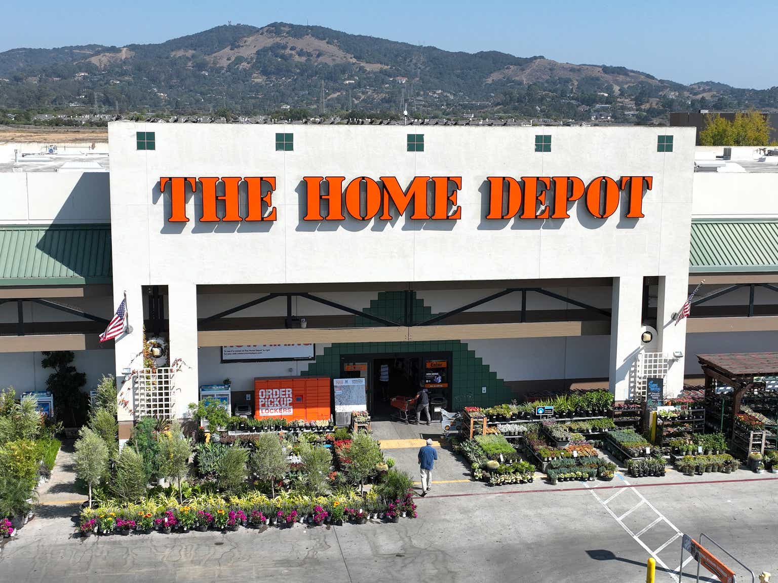 Home Depot to customers: 'Please do not take Leo's shirt off'