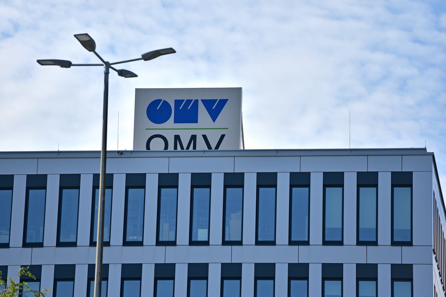 OMV: Missing The Boat After Q1 2025, Upgrading Price Target