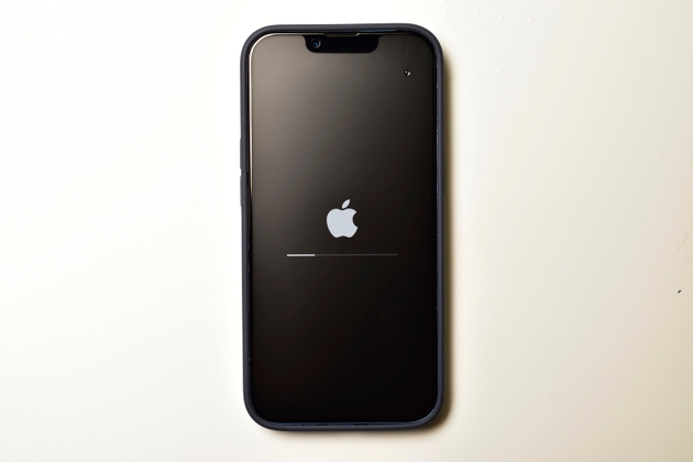 Apple to change iOS app distribution and payments in Brazil under regulator agreement (AAPL:NASDAQ)