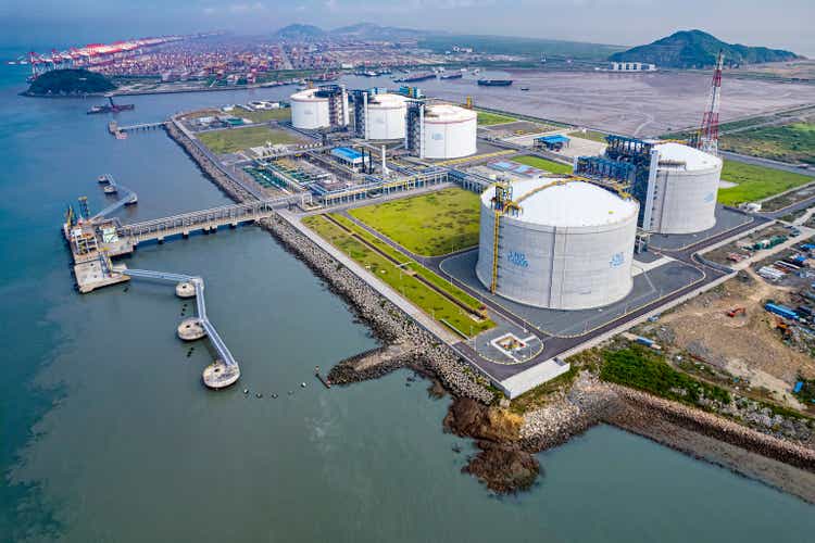 LNG regasification terminal