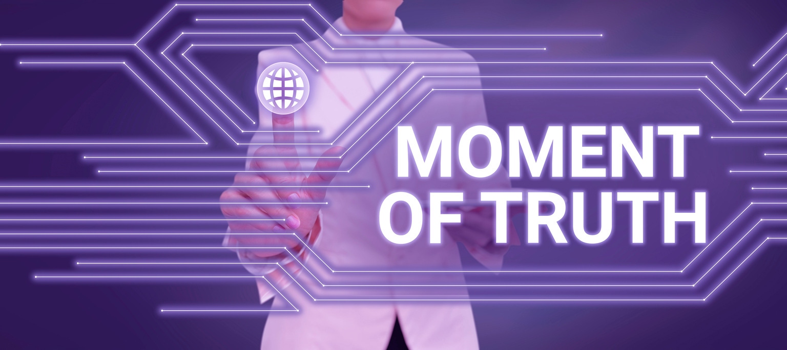 Apple: Moment Of Truth (NASDAQ:AAPL)