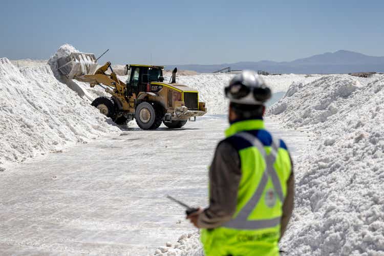 Chile Mines Lithium From Salt Flats Of Atacama Desert