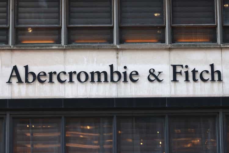 Chain Retailer Abercrombie & Fitch Sales Decline Seven Percent In Second Quarter