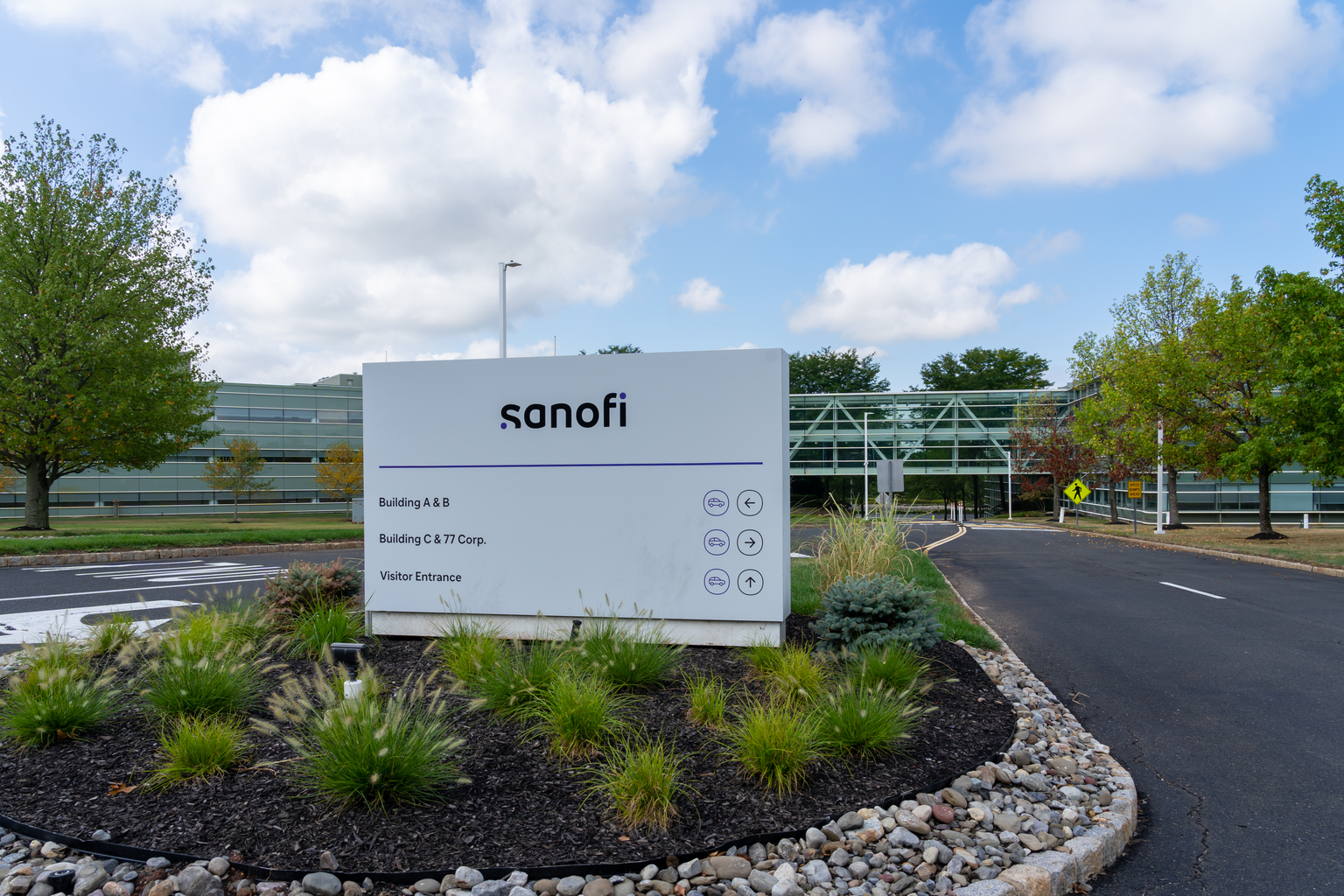 Sanofi Stock Rises On Licensing Deal With Maze For Pompe Disease Drug ...