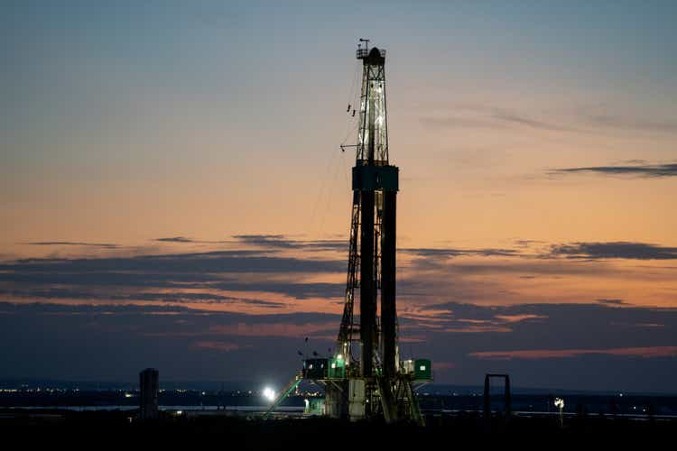 Drilling Rig Platform in Western New Mexico, West Texas, Oil And Gas Industry