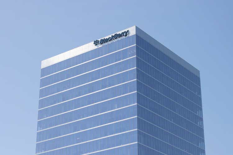 BlackBerry pops, will provide software for platform of Foxconn EV ... - Seeking Alpha