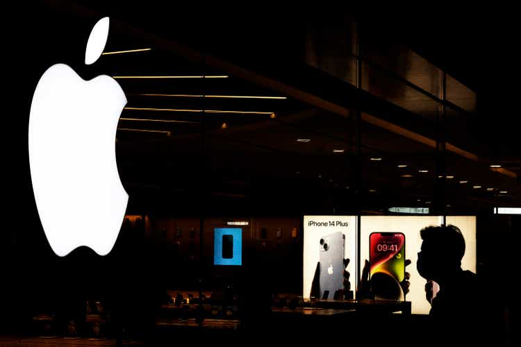 Apple"s New iPhone 14 Goes On Sale In China