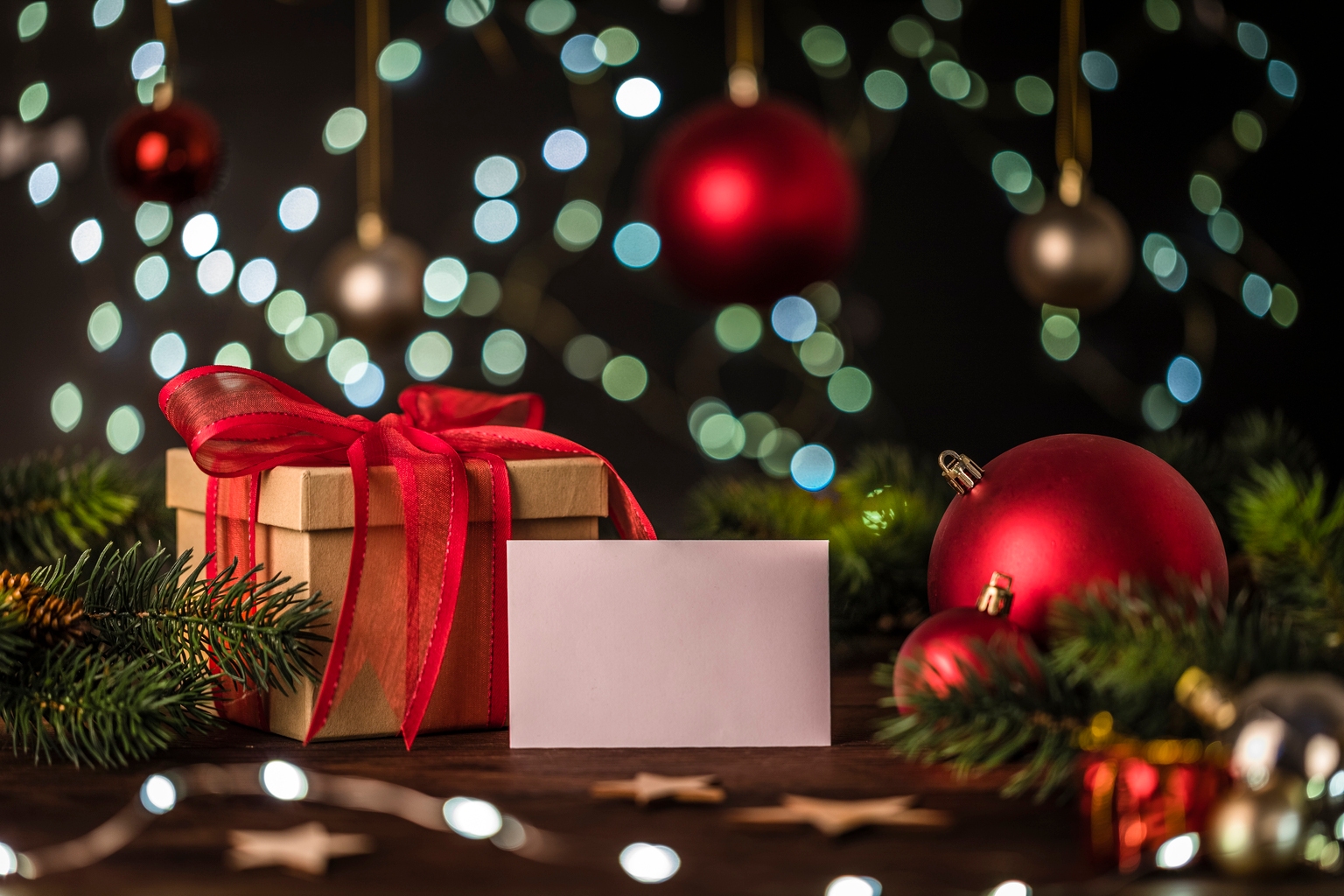 Paccar Stock Announces (Again) A Christmas Gift (NASDAQ:PCAR)