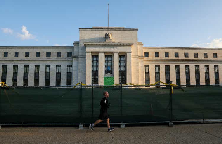 Federal Reserve Set Raise Rates Again To Combat Continued Inflation