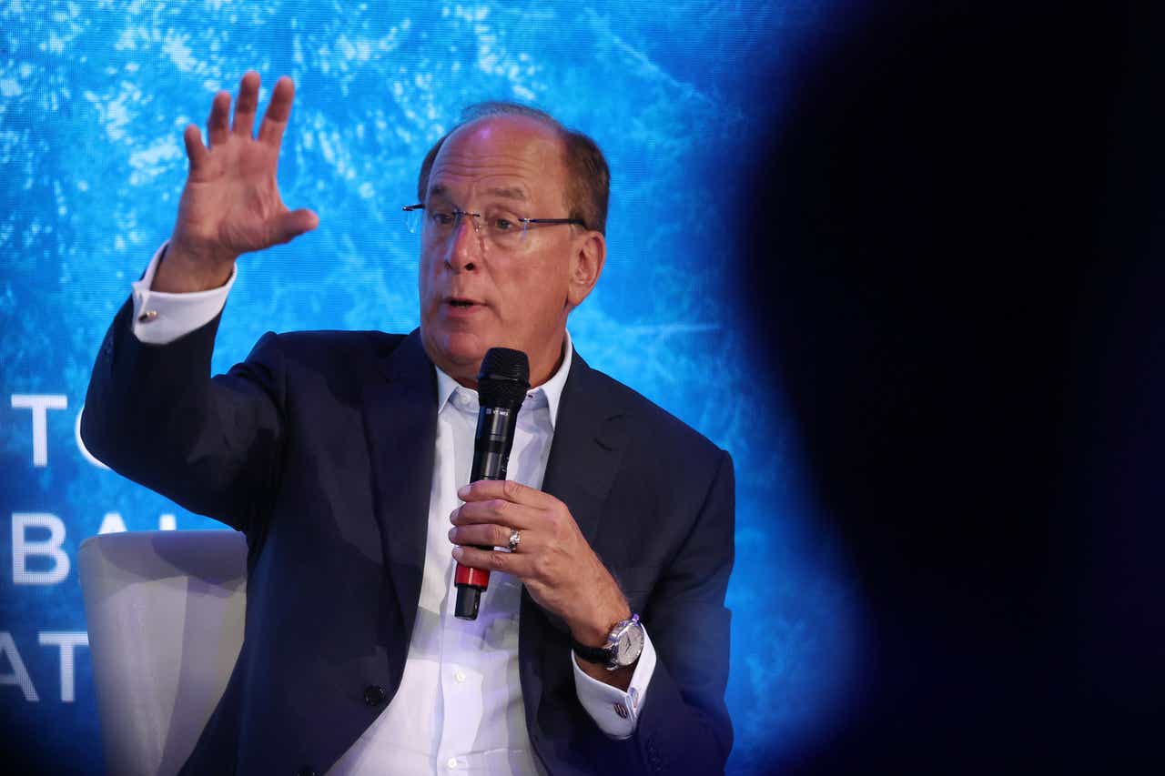 BlackRock's Larry Fink says asset manager had $24M stake in FTX - report  (NYSE:BLK)