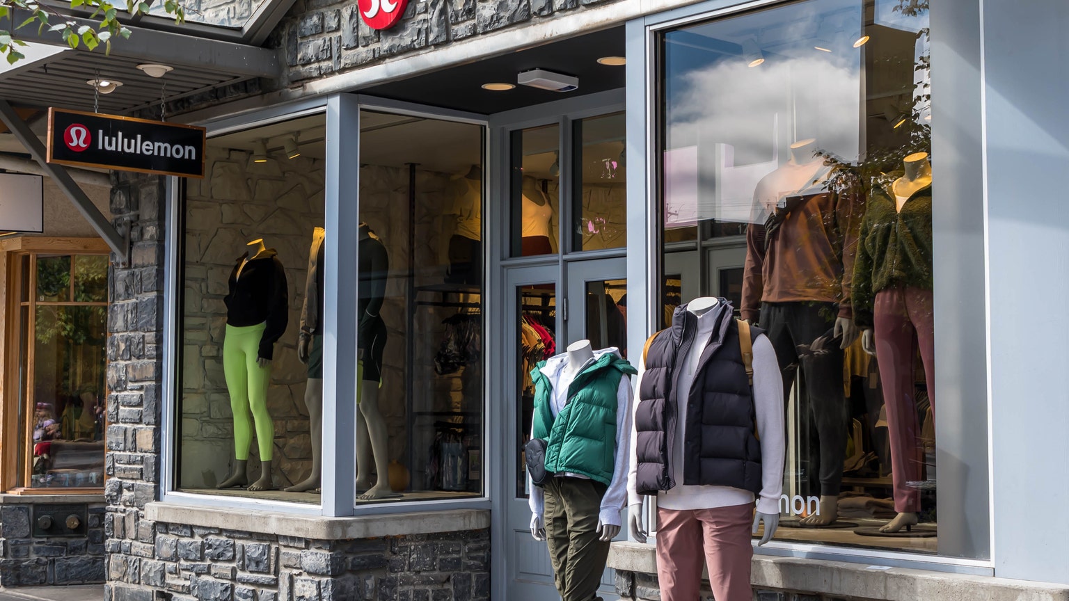 Lululemon Athletica falls after full-year guidance lands short of